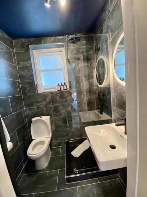 Studio For 3 Near Regents Park N5 London Exterior photo
